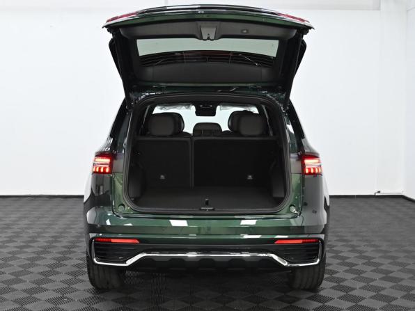 Geely Monjaro I Рестайлинг 2 с пробегом 2026 года, цена 3 999 000 рублей, 12 км, внедорожник, Автокод Объявления