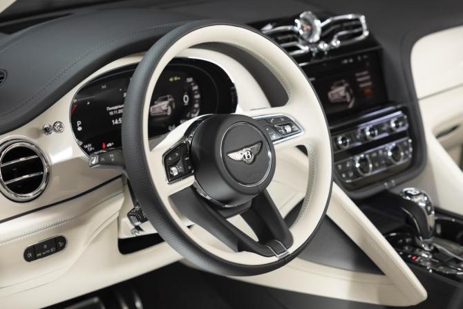 Новый Bentley Bentayga I Рестайлинг 2026 года, цена 43 599 200 рублей, внедорожник, Автокод Объявления