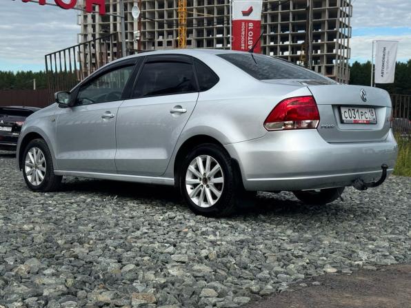 Volkswagen Polo V с пробегом 2013 года, цена 649 000 рублей, 197954 км, седан, Автокод Объявления