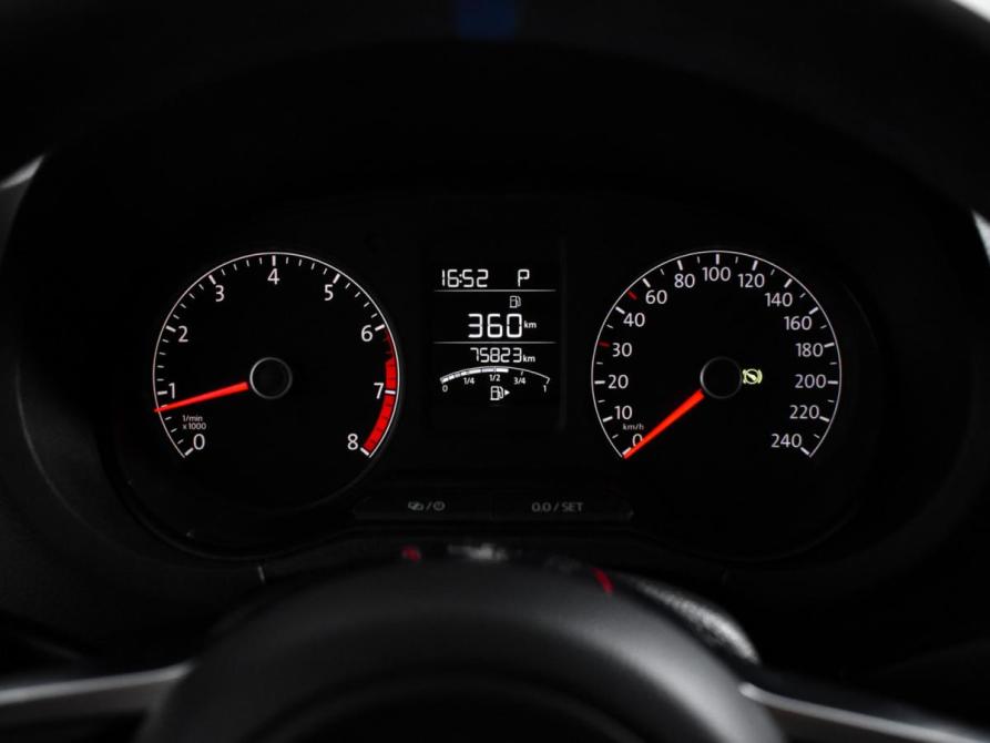 Volkswagen Polo V Рестайлинг Санкт-Петербург  - изображение 5