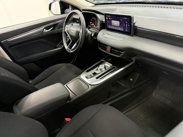 Haval Jolion I Рестайлинг с пробегом 2024 года, цена 2 099 000 рублей, 42687 км, внедорожник, Автокод Объявления