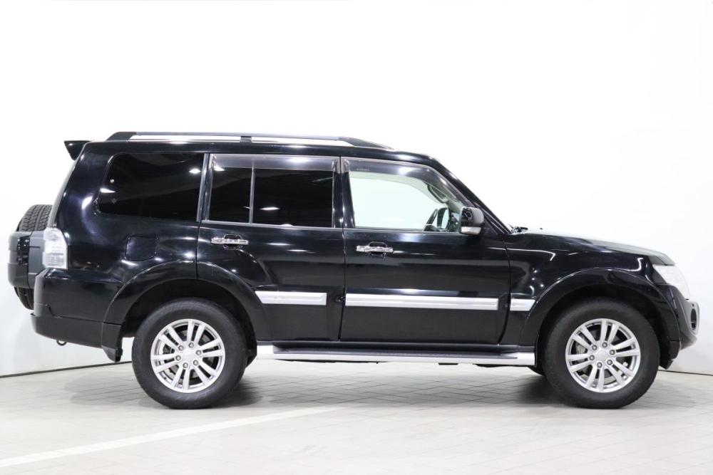 Mitsubishi Pajero IV Рестайлинг 1 Иркутск  - изображение 5