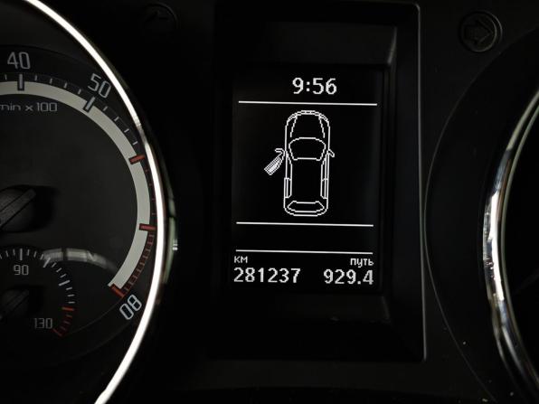 Skoda Yeti I Рестайлинг с пробегом 2016 года, цена 1 055 000 рублей, 281236 км, внедорожник, Автокод Объявления