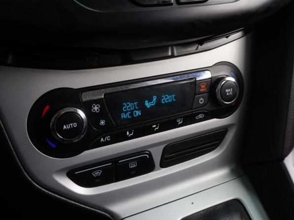 Ford Focus III с пробегом 2013 года, цена 749 000 рублей, 196524 км, универсал, Автокод Объявления