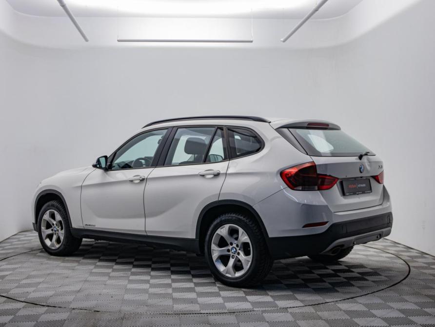 BMW X1 I (E84) Рестайлинг Москва  - изображение 8
