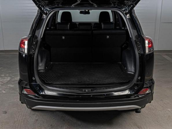 Toyota RAV4 IV (XA40) Рестайлинг с пробегом 2019 года, цена 3 699 000 рублей, 41237 км, внедорожник, Автокод Объявления