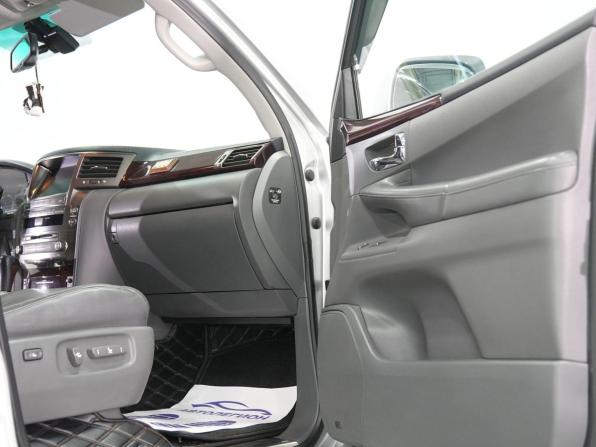 Lexus LX III с пробегом 2008 года, цена 2 950 000 рублей, 260265 км, внедорожник, Автокод Объявления