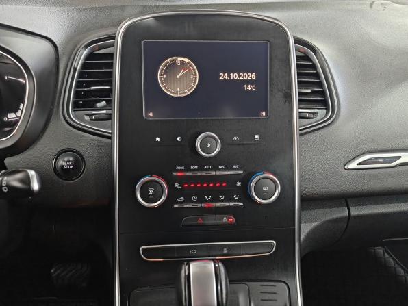Renault Scenic IV с пробегом 2018 года, цена 1 675 000 рублей, 94617 км, компактвэн, Автокод Объявления