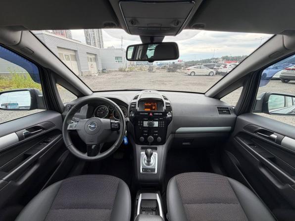 Opel Zafira B Рестайлинг с пробегом 2010 года, цена 595 000 рублей, 220050 км, компактвэн, Автокод Объявления