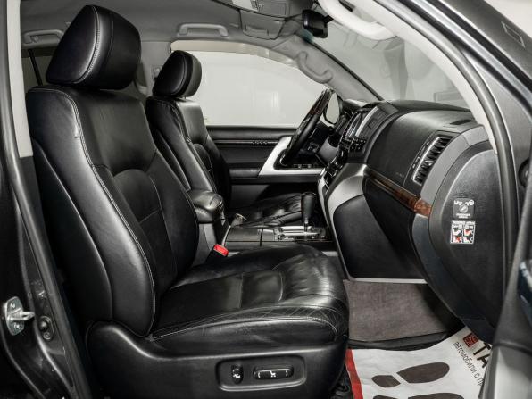 Toyota Land Cruiser 200 Series Рестайлинг 1 с пробегом 2012 года, цена 4 134 000 рублей, 123976 км, внедорожник, Автокод Объявления