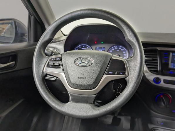 Hyundai Solaris I Рестайлинг с пробегом 2017 года, цена 1 594 900 рублей, 28600 км, седан, Автокод Объявления