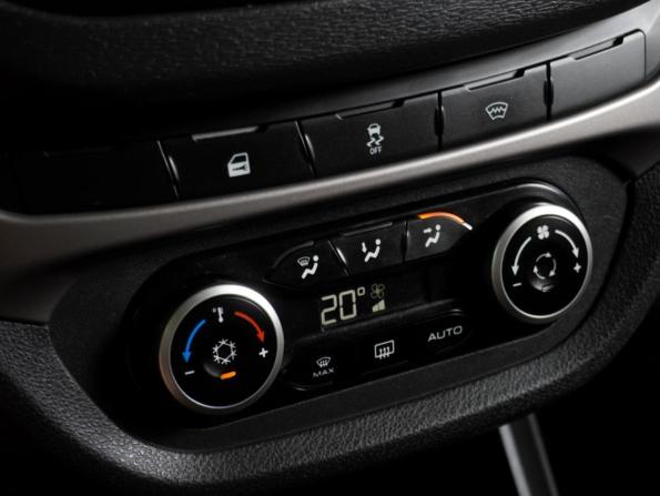 Lada (ВАЗ) Vesta I с пробегом 2018 года, цена 999 000 рублей, 95284 км, седан, Автокод Объявления