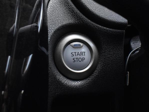 Nissan Note II Рестайлинг с пробегом 2019 года, цена 1 295 000 рублей, 130176 км, хэтчбек, Автокод Объявления