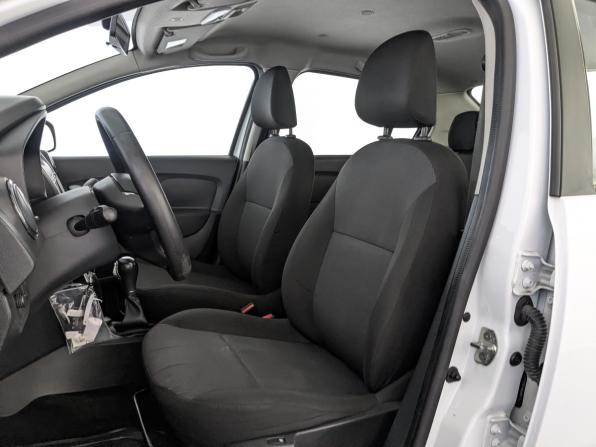 Renault Logan II Рестайлинг с пробегом 2020 года, цена 1 110 000 рублей, 77840 км, седан, Автокод Объявления