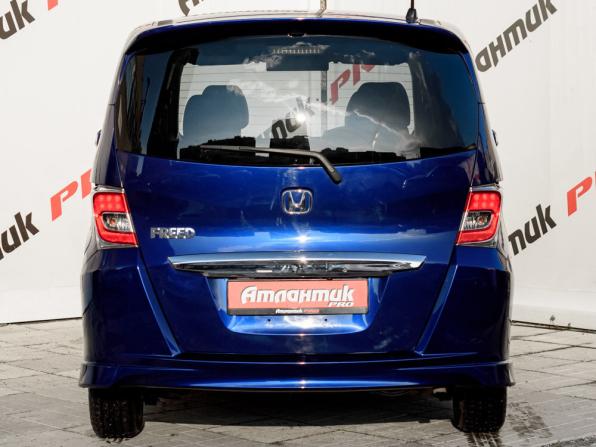 Honda Freed I Рестайлинг 2 с пробегом 2015 года, цена 1 375 000 рублей, 117978 км, компактвэн, Автокод Объявления
