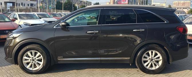 Kia Sorento III Prime Рестайлинг с пробегом 2019 года, цена 2 830 000 рублей, 105000 км, внедорожник, Автокод Объявления
