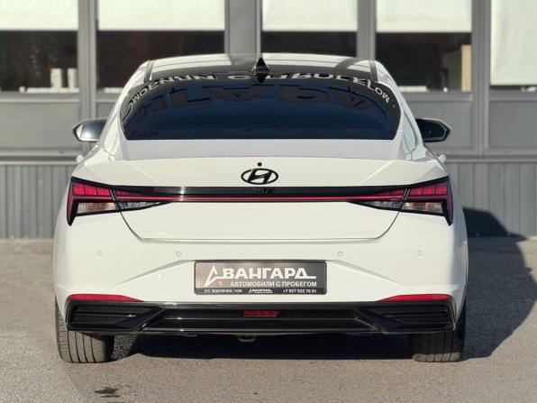Hyundai Elantra VII (CN7) с пробегом 2023 года, цена 2 150 000 рублей, 47493 км, седан, Автокод Объявления
