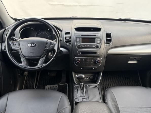 Kia Sorento II Рестайлинг с пробегом 2013 года, цена 1 430 000 рублей, 241100 км, внедорожник, Автокод Объявления