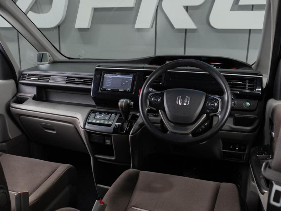 Honda Stepwgn V Рестайлинг Тюмень  - изображение 6