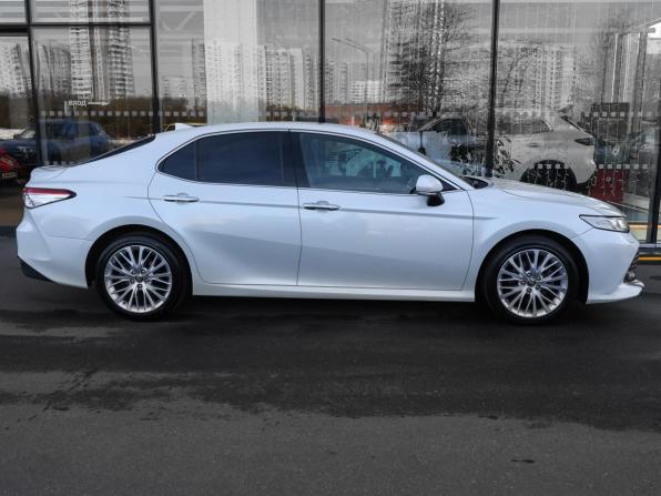 Toyota Camry VIII (XV70) с пробегом 2020 года, цена 3 349 000 рублей, 84400 км, седан, Автокод Объявления