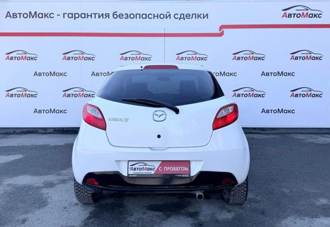 Mazda 2 II (DE) с пробегом 2008 года, цена 646 000 рублей, 238963 км, хэтчбек, Автокод Объявления