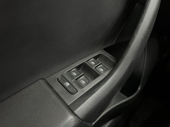 Skoda Rapid I с пробегом 2015 года, цена 1 180 000 рублей, 97000 км, лифтбек, Автокод Объявления
