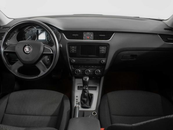 Skoda Octavia III (A7) с пробегом 2014 года, цена 1 285 000 рублей, 131998 км, лифтбек, Автокод Объявления