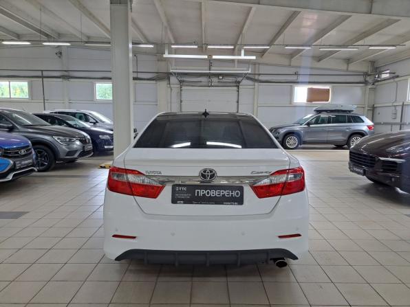 Toyota Camry VII (XV50) с пробегом 2013 года, цена 1 390 000 рублей, 252033 км, седан, Автокод Объявления
