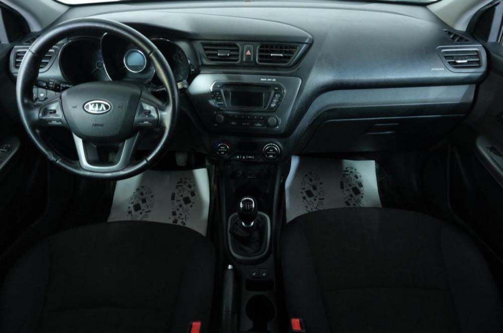 Kia Rio III Омск  - изображение 14
