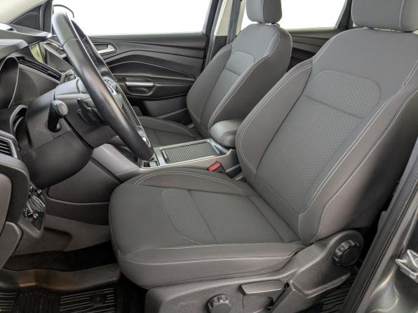 Ford Kuga II Рестайлинг с пробегом 2018 года, цена 1 795 000 рублей, 96115 км, внедорожник, Автокод Объявления