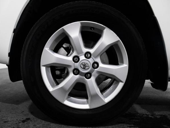 Toyota RAV4 III (XA30) Рестайлинг с пробегом 2011 года, цена 1 500 000 рублей, 180196 км, внедорожник, Автокод Объявления