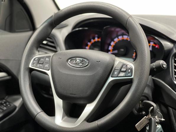 Lada (ВАЗ) Vesta I с пробегом 2019 года, цена 950 000 рублей, 98000 км, универсал, Автокод Объявления