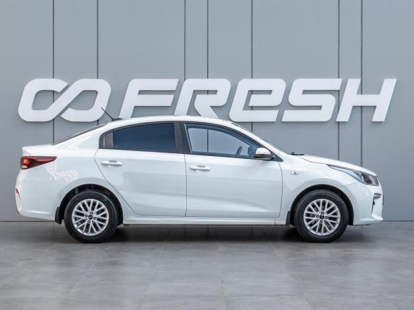 Kia Rio IV с пробегом 2019 года, цена 1 285 000 рублей, 111832 км, седан, Автокод Объявления