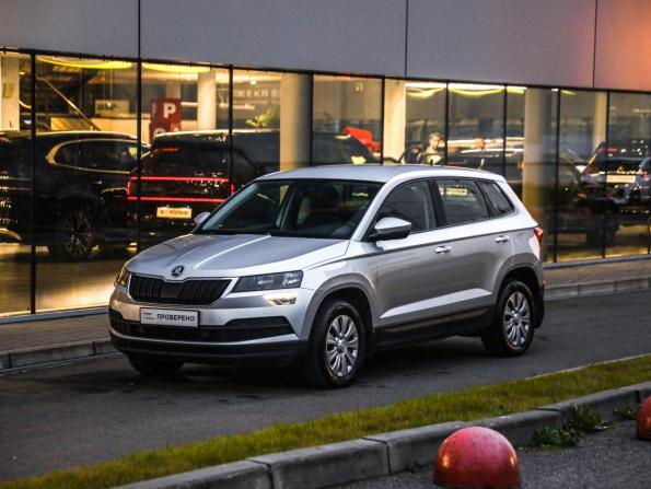 Skoda Karoq I с пробегом 2021 года, цена 1 835 000 рублей, 185930 км, внедорожник, Автокод Объявления