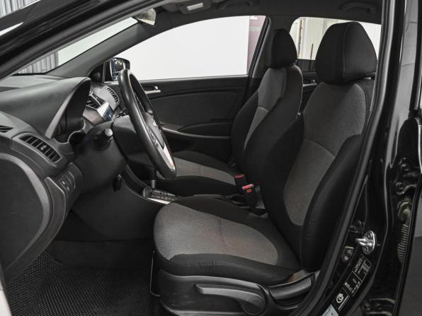 Hyundai Solaris I с пробегом 2014 года, цена 1 419 000 рублей, 27764 км, хэтчбек, Автокод Объявления