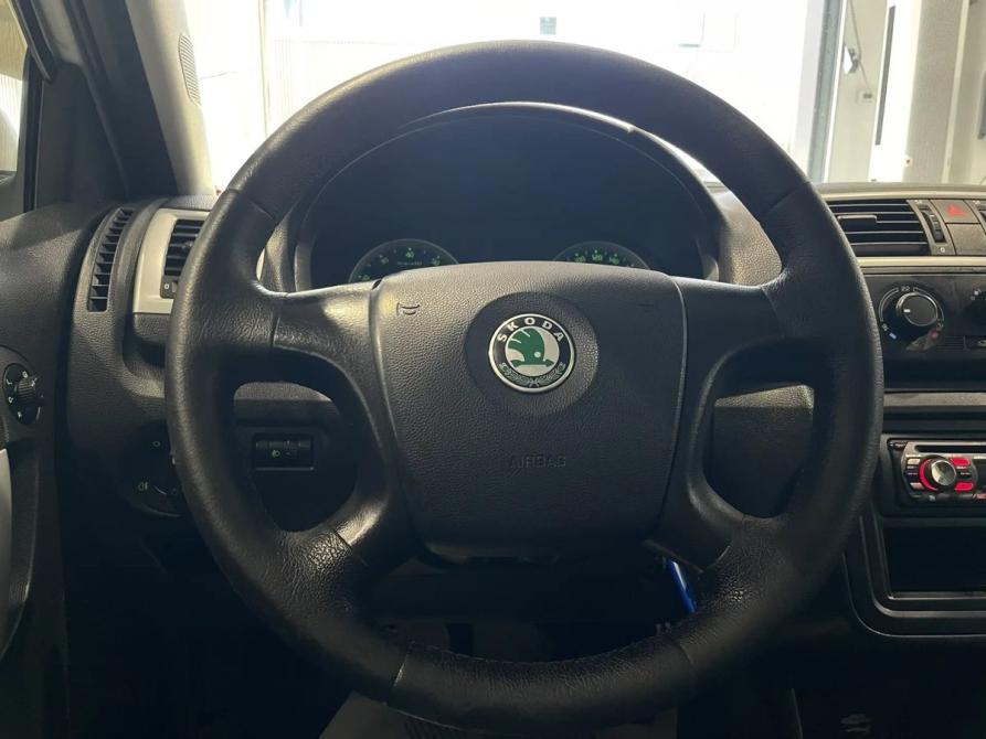 Skoda Fabia II Москва  - изображение 14