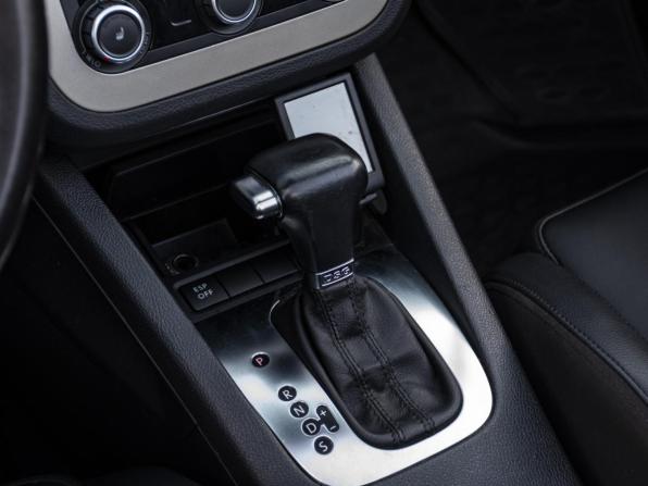 Volkswagen Eos I с пробегом 2010 года, цена 1 550 000 рублей, 158977 км, кабриолет, Автокод Объявления