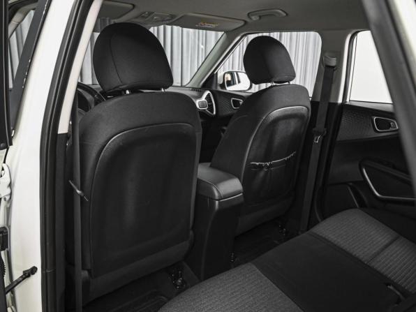Kia Soul III Рестайлинг с пробегом 2022 года, цена 1 997 000 рублей, 60219 км, хэтчбек, Автокод Объявления