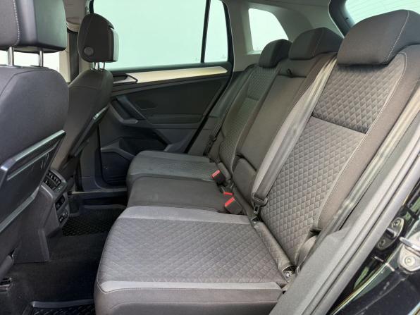 Volkswagen Tiguan II с пробегом 2019 года, цена 1 690 000 рублей, 209006 км, внедорожник, Автокод Объявления