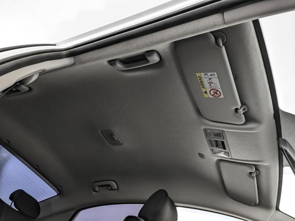 Hyundai Solaris II с пробегом 2018 года, цена 1 100 000 рублей, 167007 км, седан, Автокод Объявления