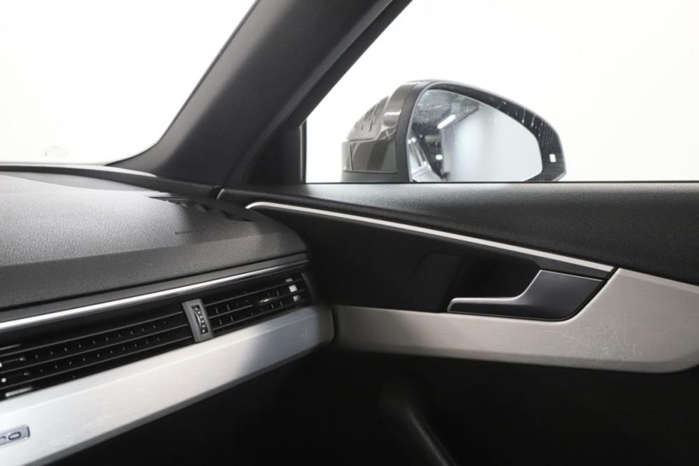 Audi A4 V (B9) Москва  - изображение 22