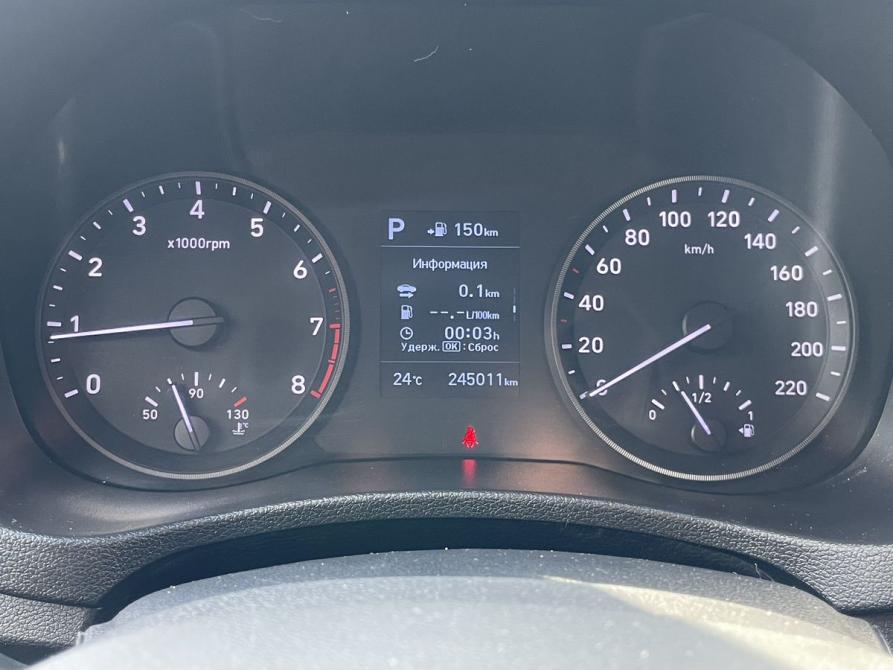 Hyundai Solaris II Москва  - изображение 18