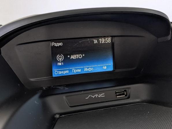Ford Kuga II Рестайлинг с пробегом 2017 года, цена 1 695 000 рублей, 126876 км, внедорожник, Автокод Объявления