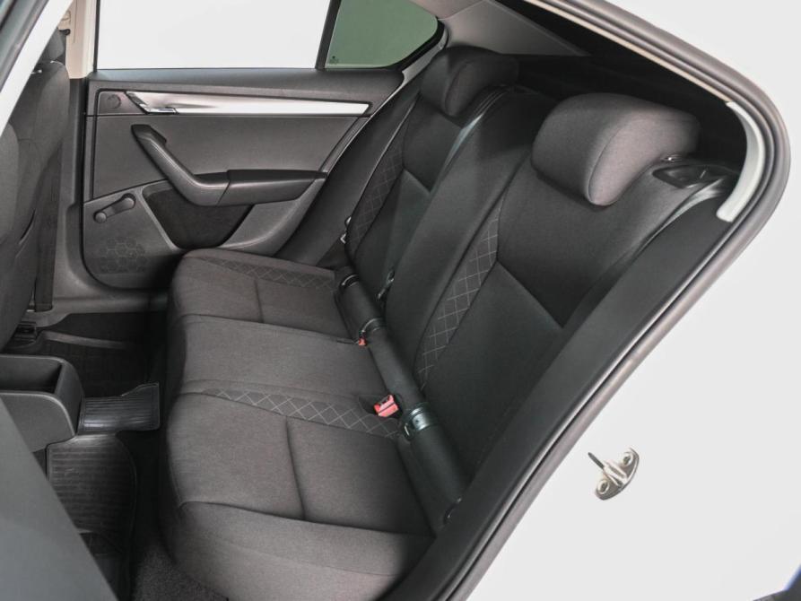 Skoda Octavia III (A7) Рестайлинг Ростов-на-Дону  - изображение 9