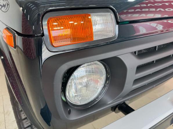 Lada (ВАЗ) Niva Legend с пробегом 2024 года, цена 959 000 рублей, 5858 км, внедорожник, Автокод Объявления