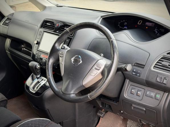 Nissan Serena IV (C26) с пробегом 2015 года, цена 1 599 000 рублей, 165555 км, минивэн, Автокод Объявления
