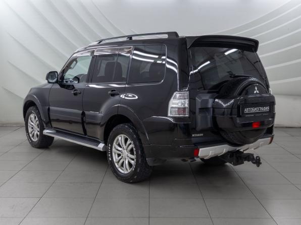 Mitsubishi Pajero IV с пробегом 2011 года, цена 2 390 000 рублей, 141002 км, внедорожник, Автокод Объявления