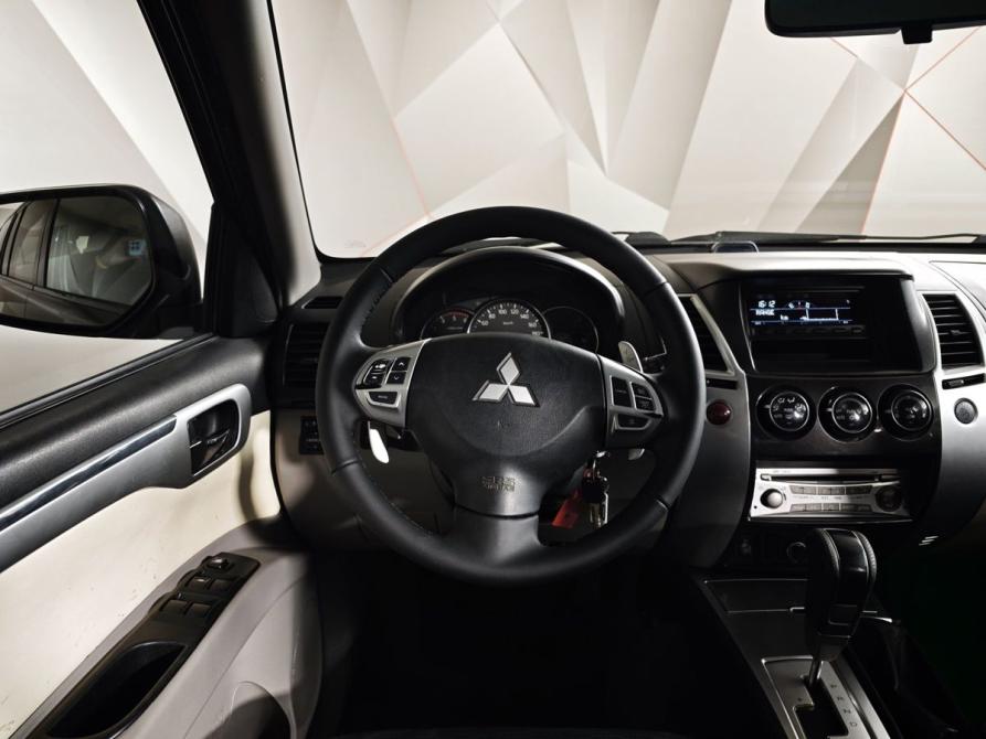 Mitsubishi Pajero Sport II Москва  - изображение 18