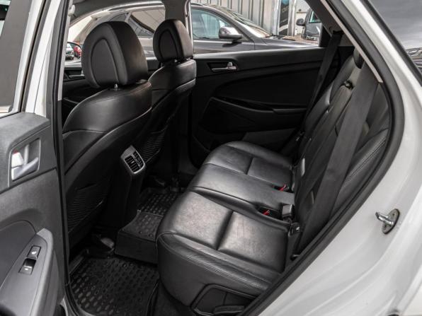 Hyundai Tucson III с пробегом 2017 года, цена 2 030 000 рублей, 134396 км, внедорожник, Автокод Объявления