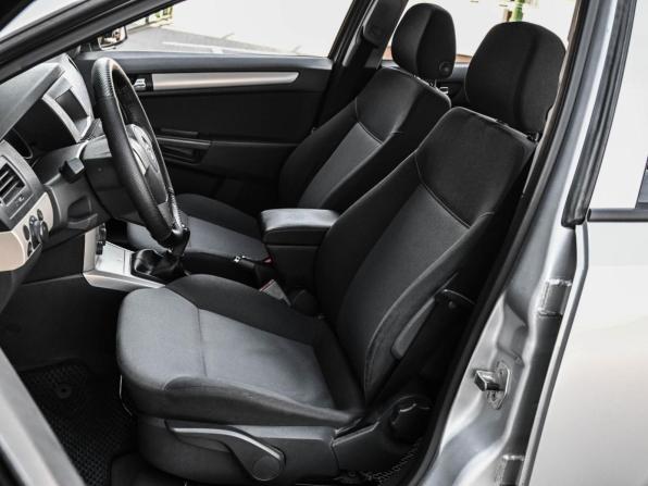 Opel Astra H Рестайлинг с пробегом 2008 года, цена 579 000 рублей, 190377 км, седан, Автокод Объявления